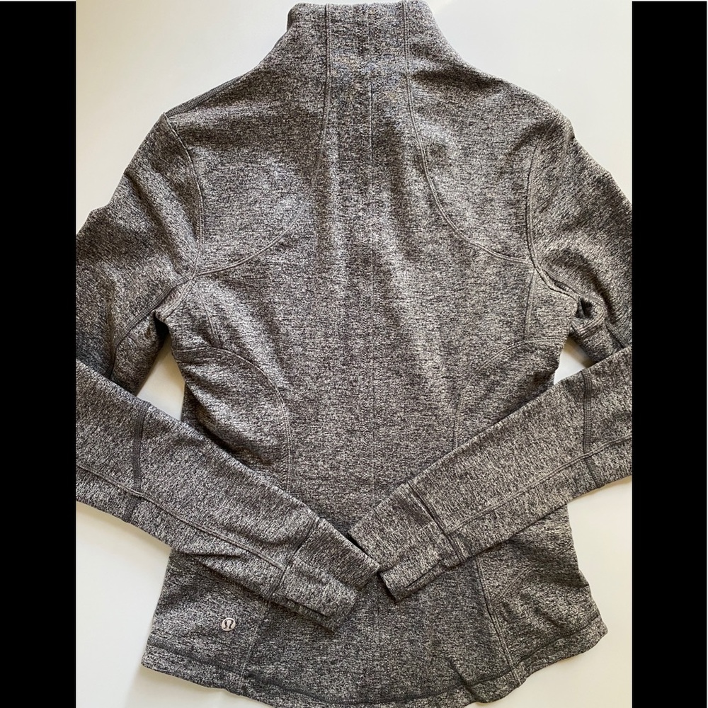 Lululemon Ladies Lightweight Jacket - image 2